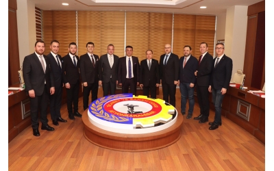 AFSİAD Afyonkarahisar Ticaret ve Sanayi Odası Başkanı Hüsnü SERTESER ve Meclis Başkanı Mehmet Sıtkı MERDİVENCİ'yi ziyaret etti.